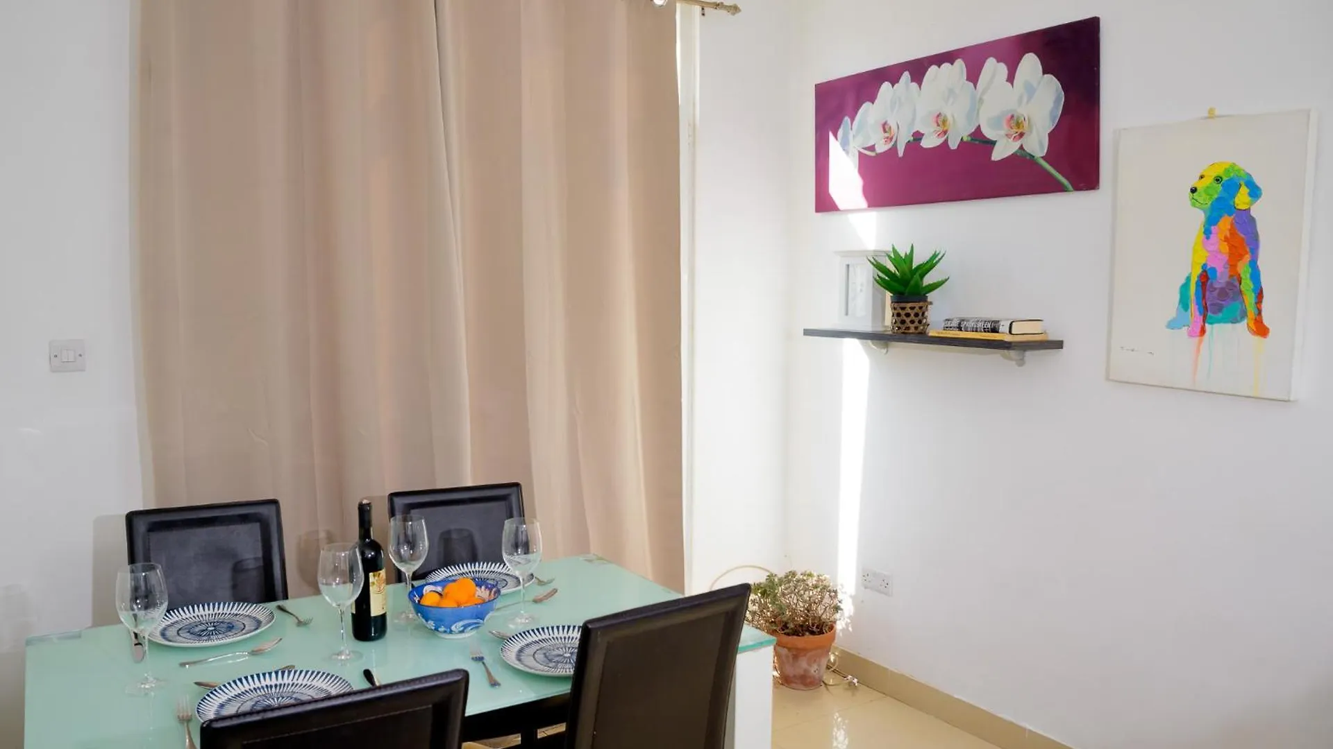 Stylish St.Julians Penthouse With Terrace In The City Centre With Seaviews San Julián