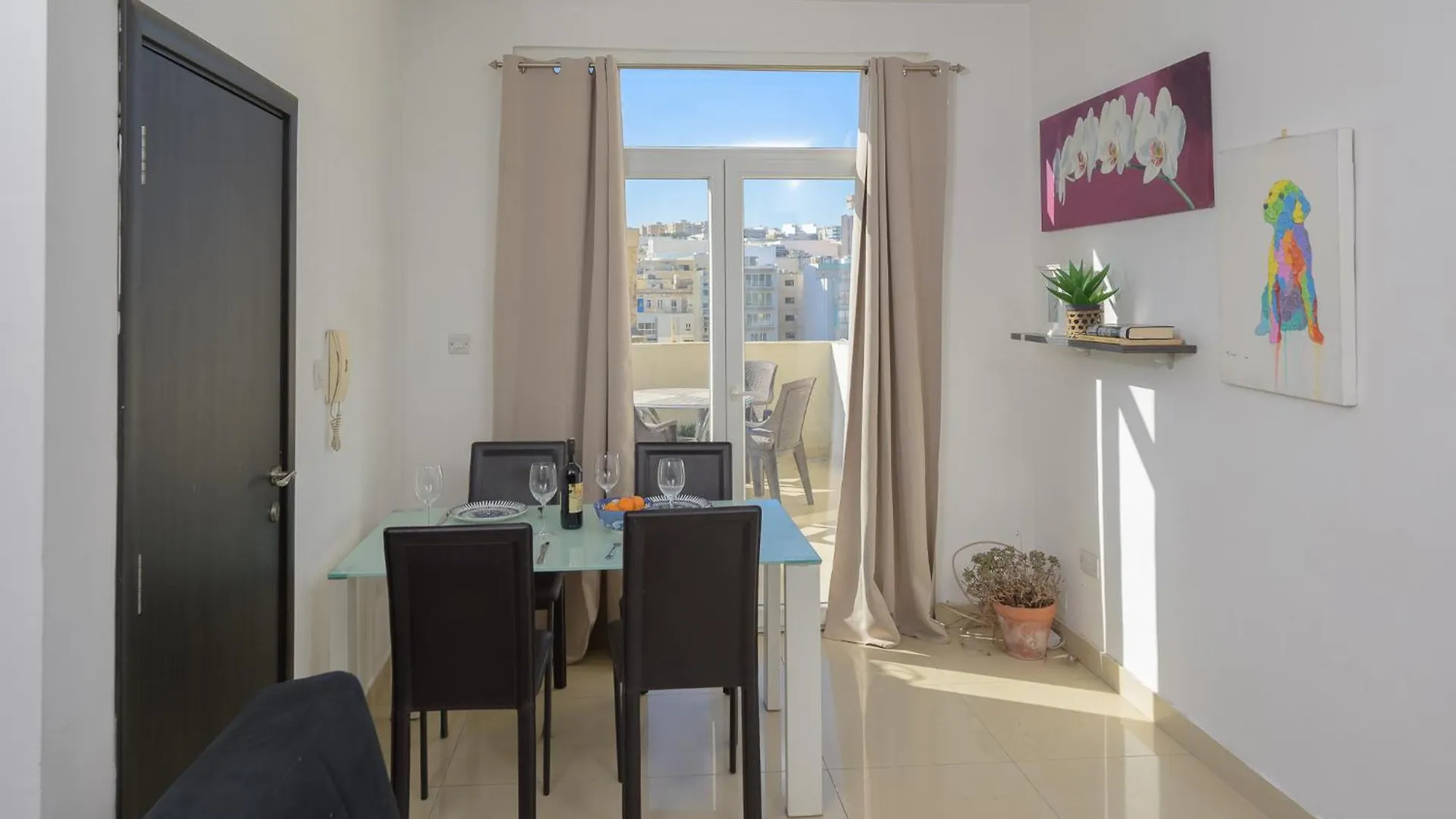 Apartamento Stylish St.Julians Penthouse With Terrace In The City Centre With Seaviews San Julián